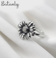 Buy Exaggerated Vintage Sunflower Rings - Trendy Charm Jewelry for Women & Men at Greater Goods
